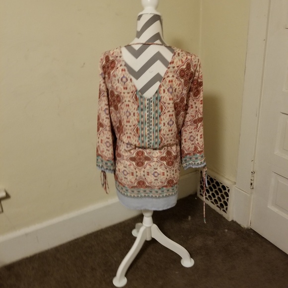 Rue 21 top - Picture 3 of 3